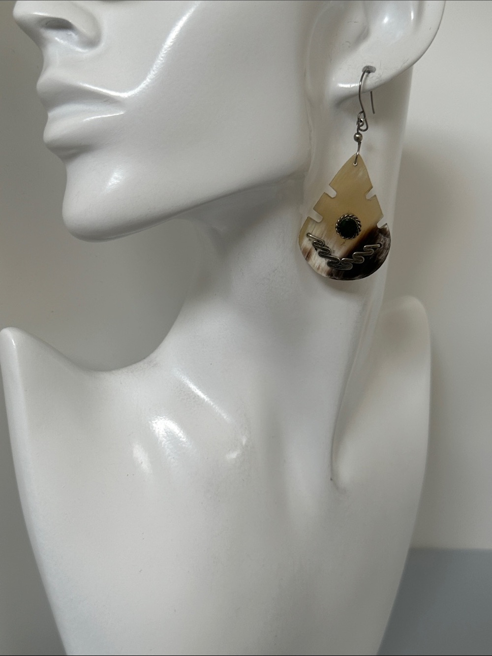 Navajo 925 Sterling Silver Handcrafted Beige and Brown Teardrop Dangle Earrings